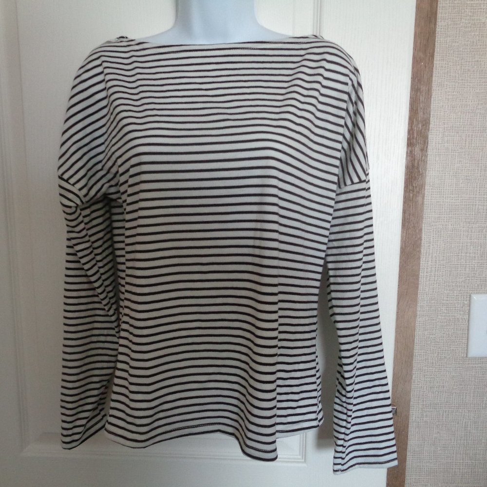 Cute Striped Top SZ M